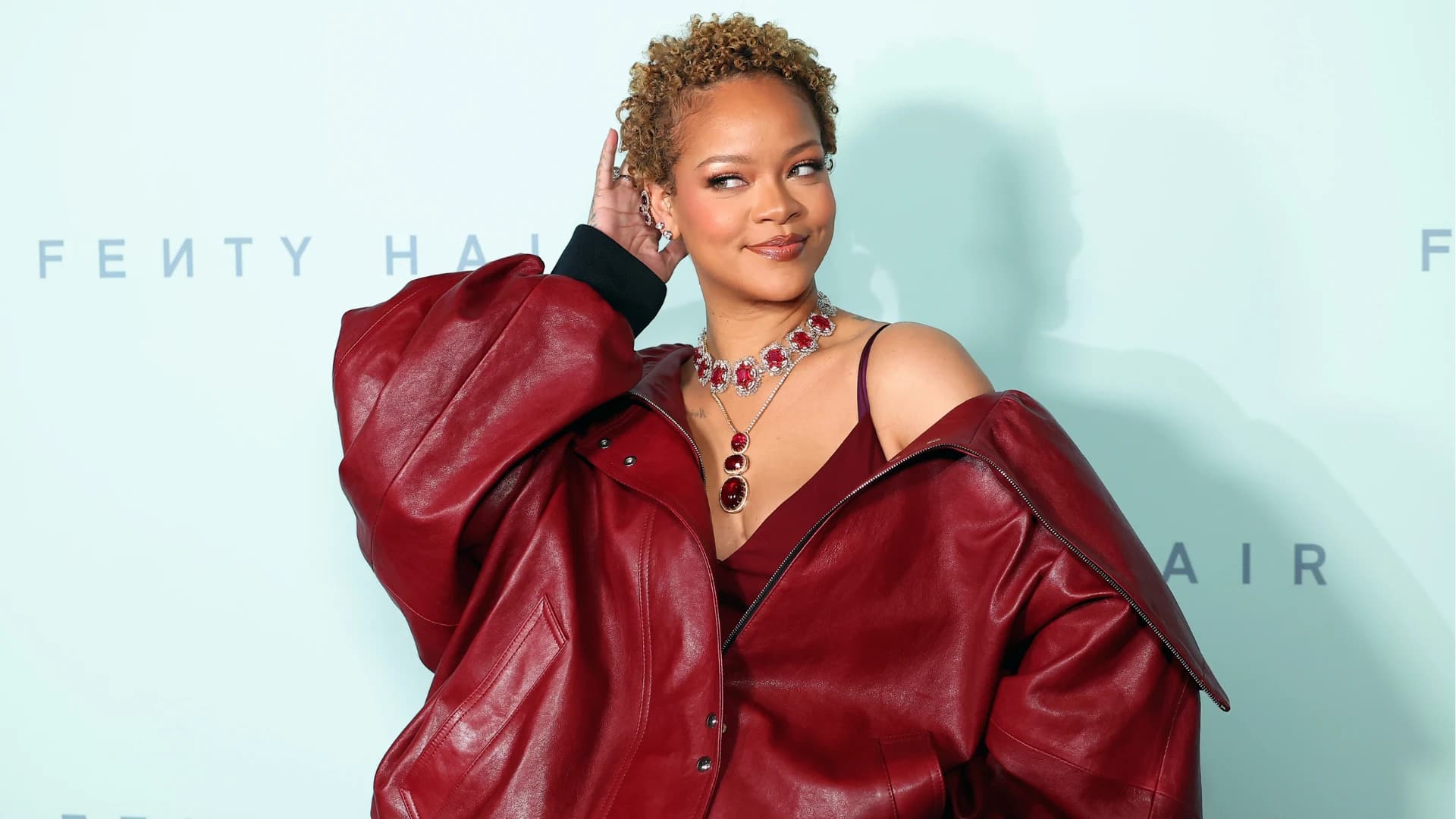 RIHANNA : L'EMPIRE DE LA BEAUTÉ INCLUSIVE